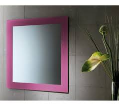 4 огледало с цветна рамка